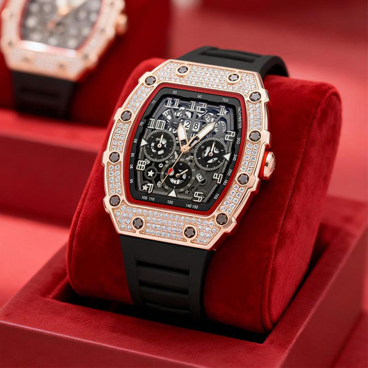 ⏳Begränsad tid 50 % Rabatt⏰Lyxbetonad herrklocka tunnformad modell strass diamanter⌚